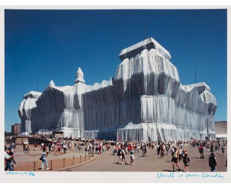 Christo, d.i. Christo JavacheffGabrowo/Bulgarien, 1935 - New York, 2020Blattgröße: 40 x 50 cm, o. R.Verhüllter Reichstag. C P