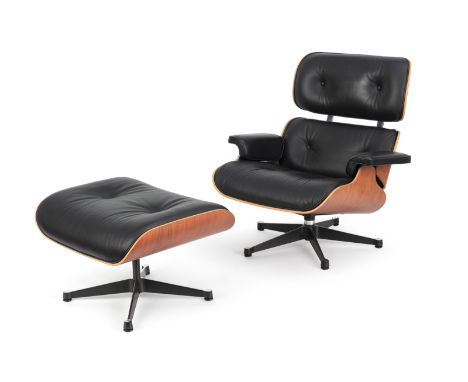 Eames, Charles und Ray85 x 84 x 81 cm/ 45 x 66 x 55 cmLounge Chair und Ottomane, Classic Version, Santos Palisander.Privatbes