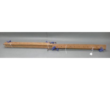 Pair of Marples no130 sash clamp heads with 2 pairs of wooden bars measuring 3" and 6".