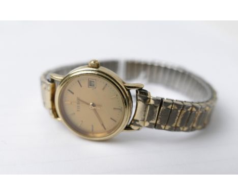 Tissot ladies wristwatch with 9 ct gold case 