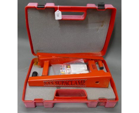 SAS Supaclamp caravan wheel clamp. 