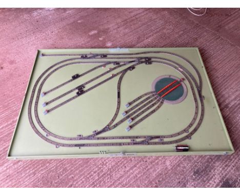 A Robin Hair made folding 3-rail Layout with Silverlink Trestles 6ft 2in L x 4ft 2in W, complete with separate controller boa