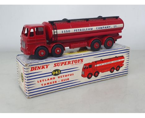 A boxed Dinky Supertoys No.943 Leyland Octopus 'Esso' Tanker, Nr M-M, box VG-Ex 
