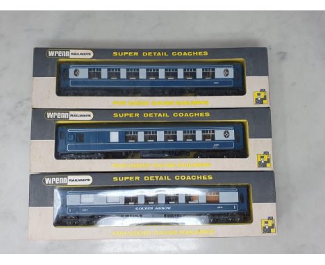Three boxed Wrenn BR blue 'Golden Arrow' Coaches W6003, 6004 and 6005, all M and appear unused, boxes all Nr perfect 