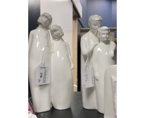 TWO ROYAL DOULTON FIGURE GROUPS, comprising Brothers HN3191 and Sister HN 3018, along with a Lladro Collector's Society plaqu