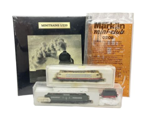 Marklin mini-club 'Z' gauge - two double pantograph locomotives; one in original hard plastic box and one in unassociated Min