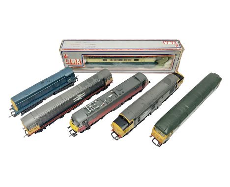 Hornby '00' gauge - Class 90 Electric locomotive with dummy pantograph No.90020 in BR Parcels red; Class 37 Diesel (English E