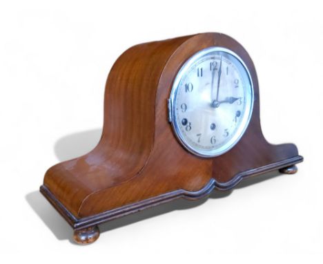 An early 20th century mahogany Napoleonic hat mantel clock, Arabic numerals, three winding holes, c.1920 
