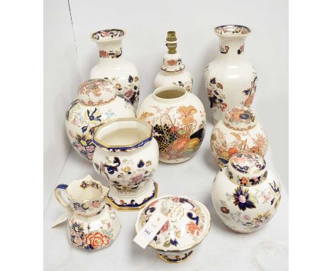 A selection of Masons 'Mandalay' ceramics, including a pair of vases, table lamp, ginger jars with covers, and other items. (