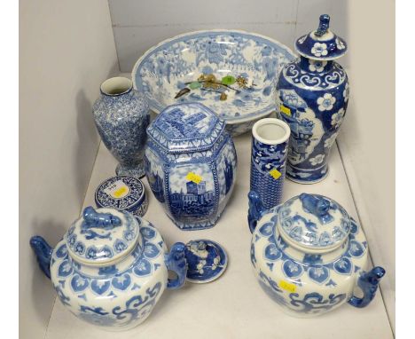 A selection of Oriental and British blue and white decorative ceramics, including: a pair of Chinese twin-handled lidded urn 