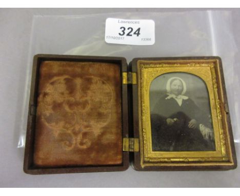 Early Daguerrotype portrait photograph of a lady in a Union case