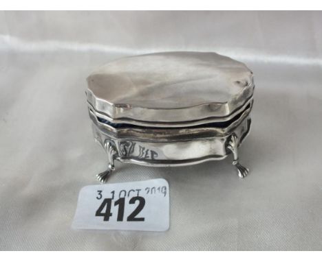 Oval ring box, raised on feet, 2.25” long B’ham 1910 by D &amp; F  