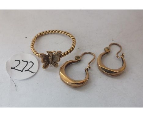 9ct butterfly ring and a pair 9ct earrings     