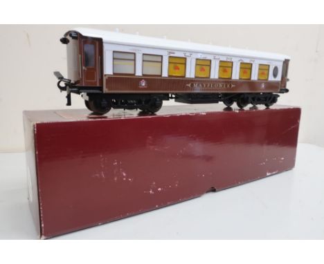Ace Trains Of London O gauge Metropolitan tinplate railway coach, umber and white Mayflower C/26PM, in original box 