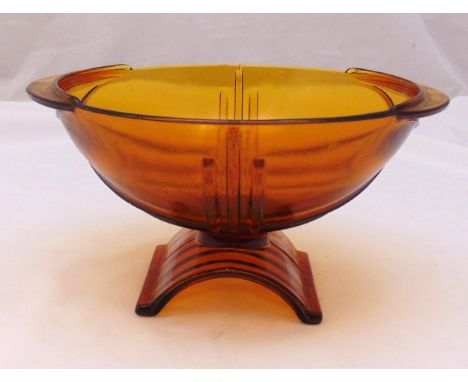 Art Deco glass amber fruit bowl, oval form on curved oval base, 15.5 x 29cm