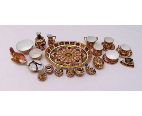 A quantity of Royal Crown Derby Imari pattern miniatures to include an oval dish, cups, saucers and vases, some A/F (23)