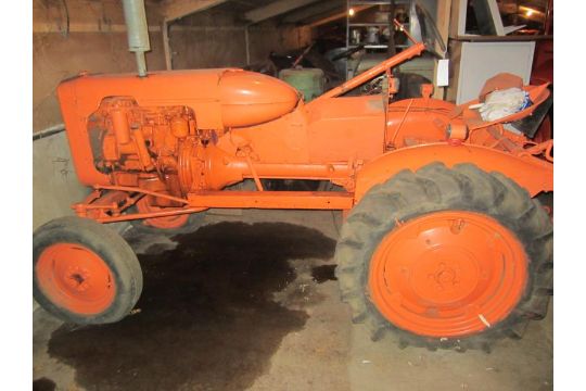 Allis Chalmers Model B 3cylinder Diesel Tractor Reg No 295 Cvw