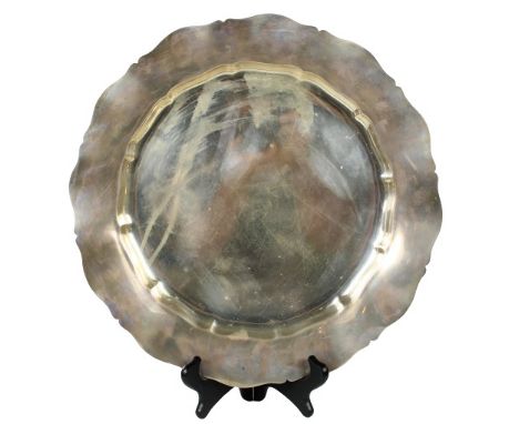 Weight: 39.91 ozt. Marks are photographed on bottom. Please note that all sales are final and no refunds will be given under 