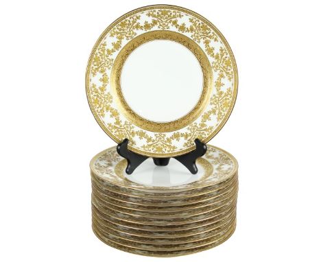 size: 9 1/2 in diameter. Please note that all sales are final and no refunds will be given under any circumstances. Sarasota 