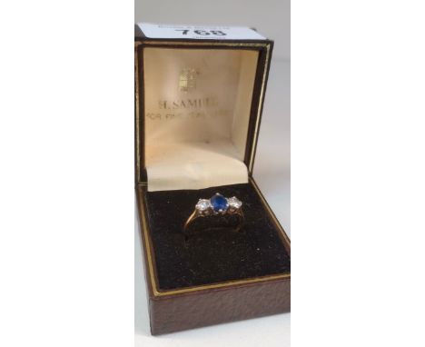 Antique 18ct yellow gold Sapphire and Diamond ladies ring. Single sapphire and two round cut diamonds. 0.30ct diamond- total 