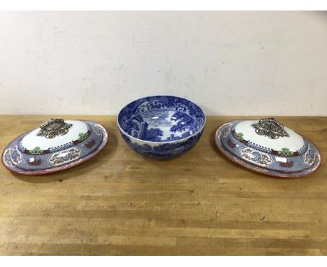 A Copeland Spode china Italian pattern bowl (10cm x 24cm) and two lidded dishes both impressed with Copeland over crown and i