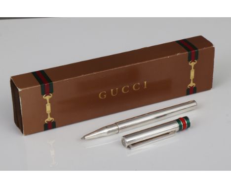 GUCCI (Italia) Silber Schreibgerät der 1980er Jahre - Rollerball, Gehäuse 925 (Sterling) Silber, schlanke, glatte Form, Kappe