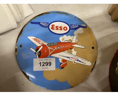 A SMALL 'ESSO' ENAMEL SIGN DIAMETER 15CM 