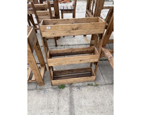 AN AS NEW EX DISPLAY CHARLES TAYLOR THREE TIER TROUGH PLANTER *PLEASE NOTE VAT TO BE CHARGED ON THIS ITEM* 