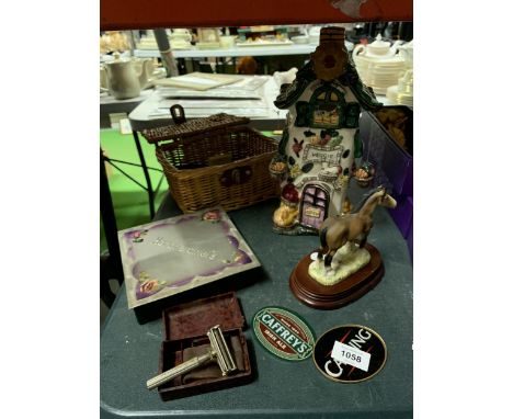 A MIXED LOT TO INCLUDE BEER LABELS, A CERAMIC HORSE FIGURE, VINTAGE VALET RAZOR IN CASE, BASKET OF FROGS, CERAMIC HOUSE, ETC 