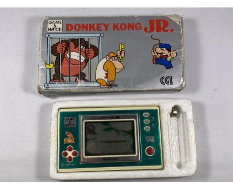 A RETRO BOXED CGL NINTENDO DONKEY KONG JR GAME &amp; WATCH 