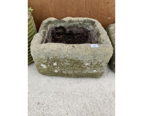 A STONE TROUGH PLANTER (45CM X 48CM X28CM) 