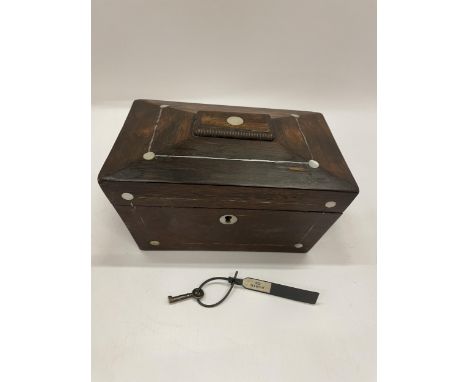 A VICTORIAN ROSEWOOD AND MOTHER OF PEARL TEA CADDY WITH TWO INNER COMPARTMENTS 
