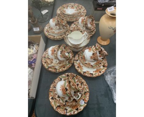 AN ANTIQUE ROYAL ALBERT CROWN CHINA TEASET TO INCLUDE CAKE PLATES, CUPS, SAUCERS, SIDE PLATES, A SUGAR BOWL AND CREAM JUG 