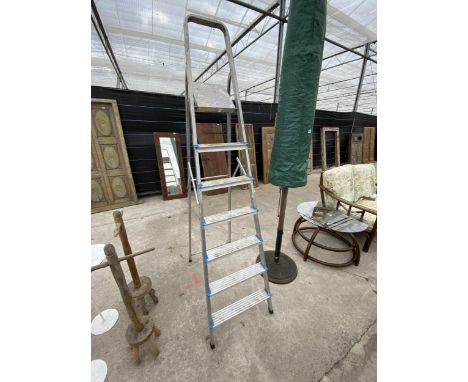 A SET OF BELDRAY STEP LADDERS 