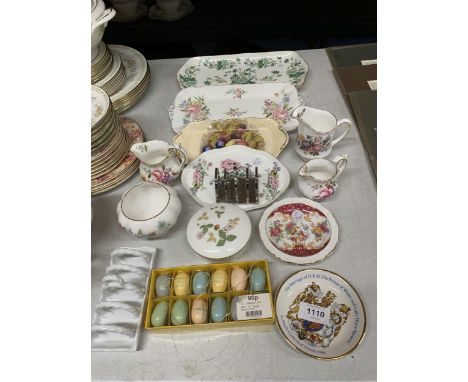 A QUANTITY OF CERAMIC AND CHINA TO INCLUDE SANDWICH TRAYS, DERBY POSIES JUGS, TRINKET DISHES, ETC 