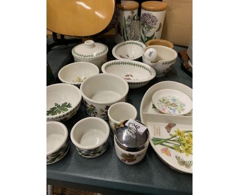 A LARGE QUANTITY OF PORTMEIRION CERAMICS TO INCLUDE STORAGE JARS, BOWLS, A PESTLE AND MORTAR, RAMEKINS, DISHES, ETC PLUS A RO