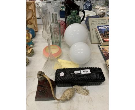 A QUANTITY OF VINTAGE GLASSWARE TO INCLUDE A SCENT BOTTLE LAMP SHADES, JUGS, BOTTLES, A FUNNEL, BLACK TRINKET BOX, ETC 