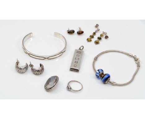 A silver ingot pendant, a silver slave bangle and other silver jewellery, 92gm 