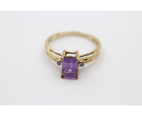 A 9ct gold amethyst and brilliant cut diamond dress ring, O, 2.1gm 