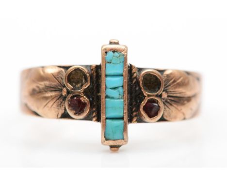 A vintage rose gold turquoise and garnet ring, two settings vacant, K, 2.1gm 