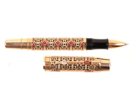 Montblanc.: Rollerball. ╔Semiramis Limited Edition.╗ Geflecht aus massivem 750er Gold, roter Emaillack. Beschläge vergoldet. 