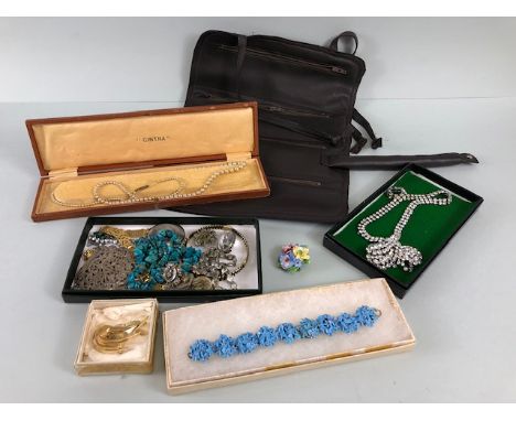 Costume jewellery, a collection of Vintage costume jewellery to include chains, locket  earrings, pendants, pearls brooches e