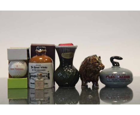 6 ASSORTED SCOTCH WHISKIES AND DECANTERS
Includes Usquaebach Blended, 50 ml, 43% volume (1), Glen Calder (1), Rutherford's (2