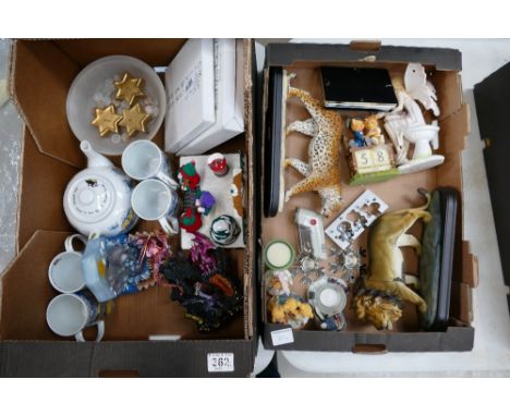 A mixed collection of resin and ceramic items to include Lions, tigers, fairy lamps, fantasy items etc (2 trays)