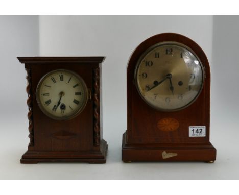 Mahogany cased mantle clock with inlay to front together with oak cased similar item (2)