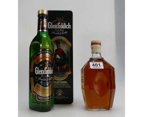 1960 Stewarts Dundee De Luxe Scotch Whiskey together with later Glenfiddich whiskey(2)