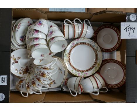 A mixed collection of tea ware to include Royal Worcester, Canton patterned tea set together with similar gilded fruit tea se