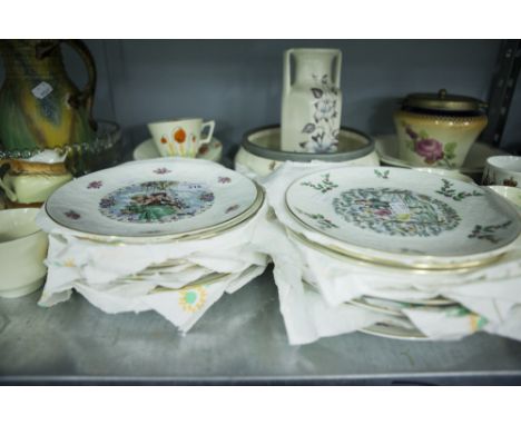 QUANTITY OF CHINA AND GLASS VARIOUS, INCLUDING CROWN DEVON PART TEA SET, ROYAL DOULTON CHINA VALENTINES DAY ANNUAL RACK PLATE