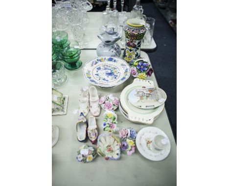 MASONS 'REGENCY' IRONSTONE CHINA TAZZA; SPANISH POTTERY FLORAL VASE, PORTUGUESE HAND PAINTED POTTERY JUG; BOOTH'S POTTERY CHI