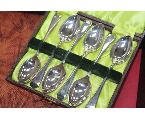 LOT OF SILVER PLATED CASED SETS OF FLATWARE 